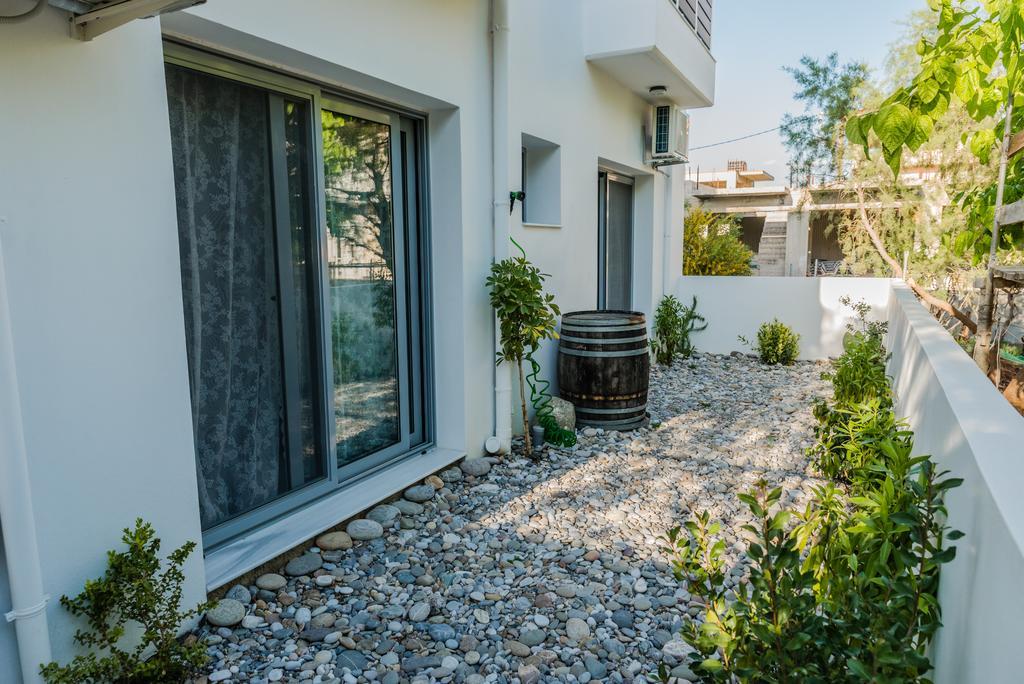 Villa Iceberg Kalamaki  Exterior photo